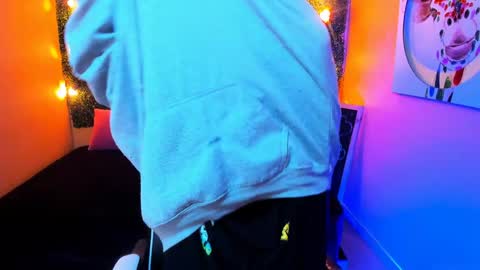 Luke online show from January 2025 08:15:02 PM