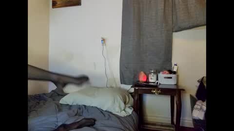 Snapshot of lukeandali23 chatting on January 2025 01:36:02 AM Lukeandali420 online show from January 2025 01:36:02 AM