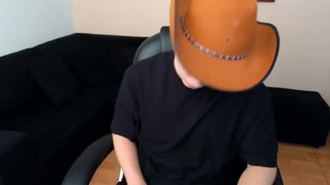 lukeboyce online show from July 2026 09:56:02 PM
