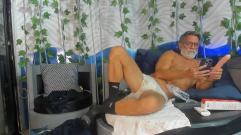 Luke Crews online show from February 2025 10:19:01 PM