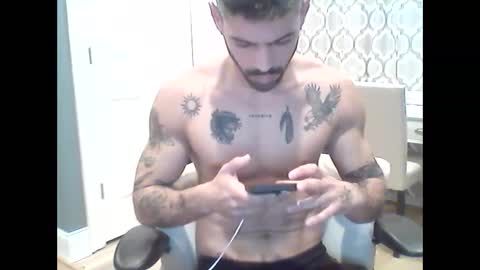 Snapshot of lukegsp3310 chatting on January 2025 08:44:01 PM luke3310 online show from January 2025 08:44:01 PM