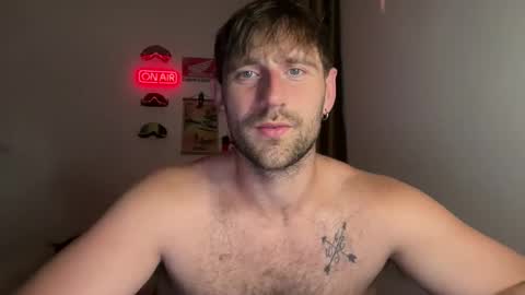 Snapshot of lukegunn22 chatting on April 2026 11:18:02 PM MR. Luke Gunn online show from April 2026 11:18:02 PM