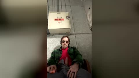 lukekibbe27 online show from January 2026 02:04:01 AM