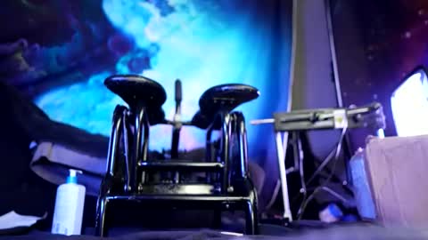 lukewilde online show from February 2026 01:48:02 AM