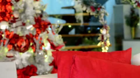 Lukhas f4f online show from December 2024 03:41:01 AM