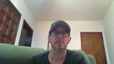 Snapshot of lukz88bigcock chatting on January 2025 12:28:01 AM Luke online show from January 2025 12:28:01 AM