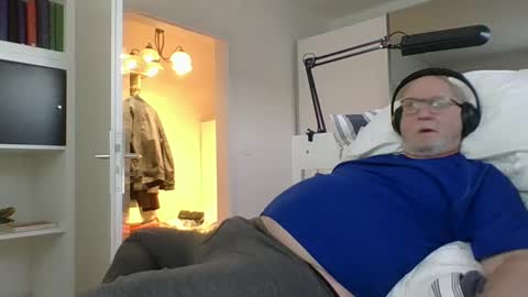 luley58 online show from March 2025 06:02:02 AM