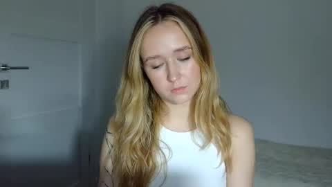 Lulu Baby18 online show from March 2026 09:11:01 PM