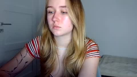 Snapshot of lulu_baby1 chatting on May 2026 08:03:02 PM Lulu Baby18 online show from May 2026 08:03:02 PM