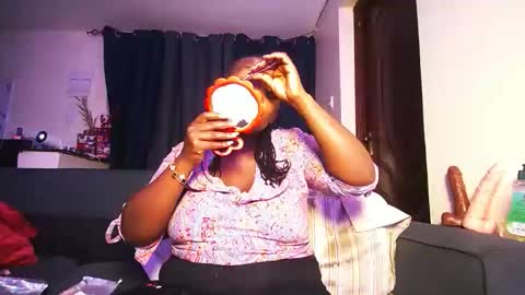 Snapshot of lulu_sparks1 chatting on February 2026 06:07:01 AM lulu_sparks1 online show from February 2026 06:07:01 AM