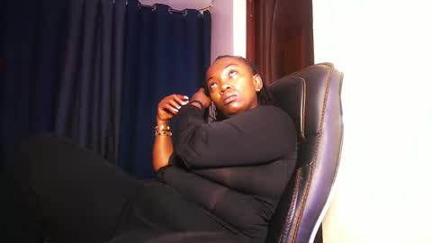 Snapshot of lulu_sparks1 chatting on February 2026 07:29:02 AM lulu_sparks1 online show from February 2026 07:29:02 AM