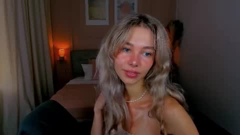 Snapshot of lulualise chatting on June 2026 02:16:01 PM Alise online show from June 2026 02:16:01 PM