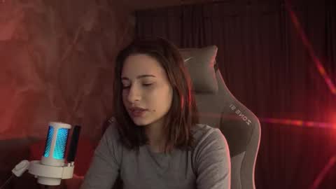 Amelia online show from February 2026 02:12:02 AM