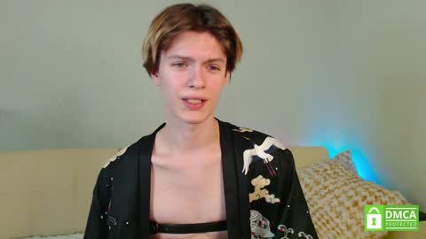 Snapshot of lumeris chatting on January 2025 11:12:02 AM Felix online show from January 2025 11:12:02 AM