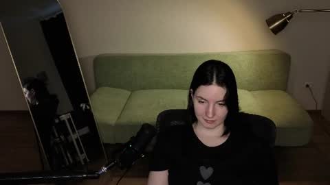 Snapshot of lumina_dark chatting on June 2026 04:45:01 PM Lumi online show from June 2026 04:45:01 PM