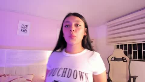 Snapshot of lummii_ chatting on April 2026 02:27:02 AM lummii_ online show from April 2026 02:27:02 AM