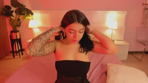 Snapshot of lummii_ chatting on May 2026 07:33:01 PM lummii_ online show from May 2026 07:33:01 PM