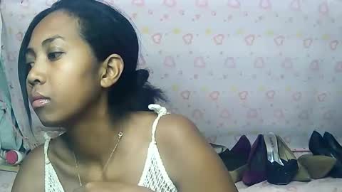 Luna online show from November 2025 05:56:02 PM