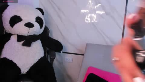 LUNA online show from February 2026 07:06:01 AM