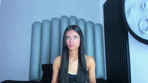 luna_bella_23 online show from May 2026 03:14:01 AM