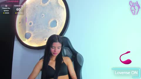 luna_bella_23 online show from May 2026 04:07:01 AM