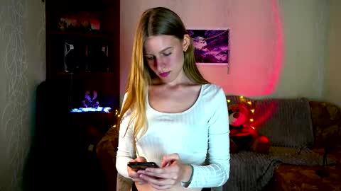 Snapshot of luna_evan chatting on October 2025 09:57:02 AM luna_evan online show from October 2025 09:57:02 AM