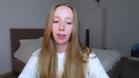 Snapshot of luna_insanity chatting on December 2024 12:41:01 AM Luna online show from December 2024 12:41:01 AM
