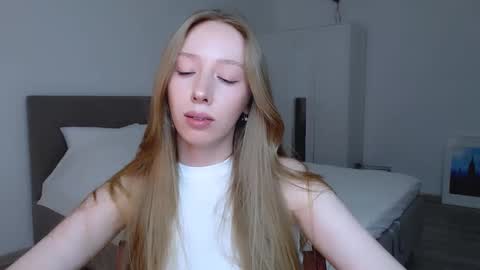 Snapshot of luna_insanity chatting on January 2025 11:46:01 PM Luna online show from January 2025 11:46:01 PM