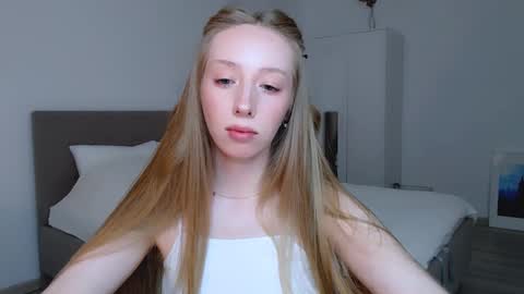 Snapshot of luna_insanity chatting on January 2025 09:08:02 PM Luna online show from January 2025 09:08:02 PM