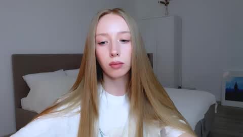 Snapshot of luna_insanity chatting on January 2025 11:11:01 PM Luna online show from January 2025 11:11:01 PM