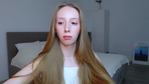 Snapshot of luna_insanity chatting on January 2025 08:39:01 PM Luna online show from January 2025 08:39:01 PM