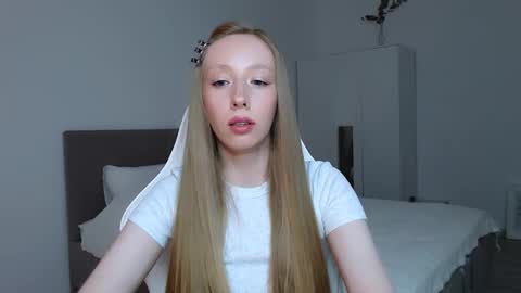 Snapshot of luna_insanity chatting on September 2025 08:32:01 PM Luna online show from September 2025 08:32:01 PM