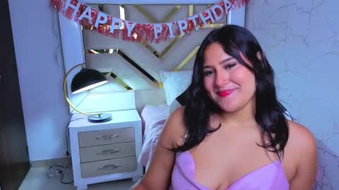 Luna  Jonez  online show from November 2025 09:23:01 AM