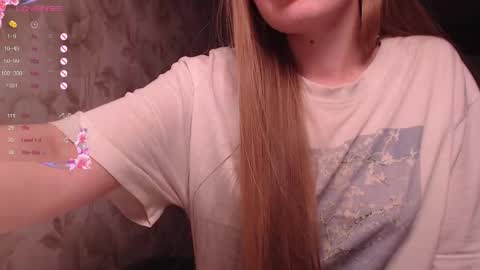 Luna online show from October 2025 09:26:02 PM