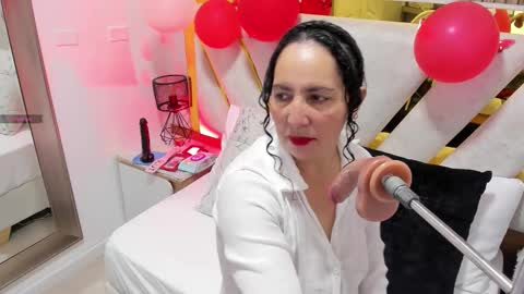 luna_naughty1 online show from February 2026 07:43:01 PM