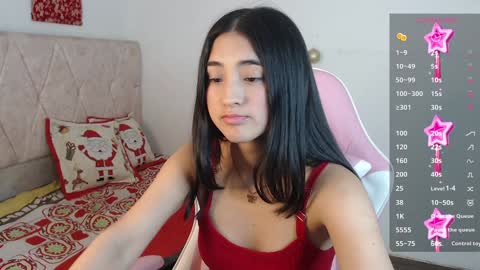 Snapshot of luna_roussee chatting on January 2025 03:55:02 AM luna_roussee online show from January 2025 03:55:02 AM