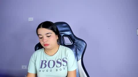 Luna  online show from December 2025 12:36:02 PM