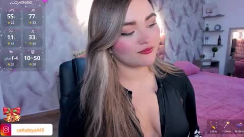  Luna online show from November 2025 03:09:02 AM