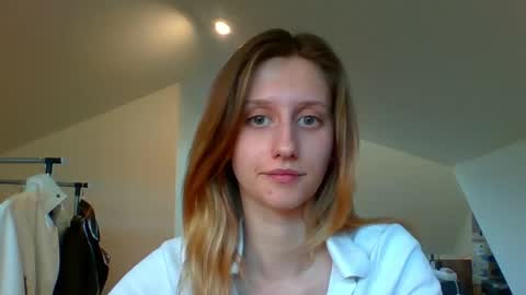 Snapshot of luna_xsensual chatting on February 2025 03:05:01 PM L U N A online show from February 2025 03:05:01 PM