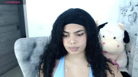 Tiana james online show from October 2025 01:50:01 AM