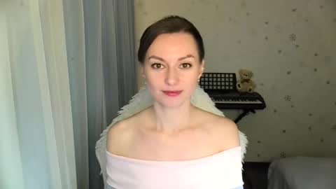 lunaa_bluee online show from November 2025 07:52:02 PM