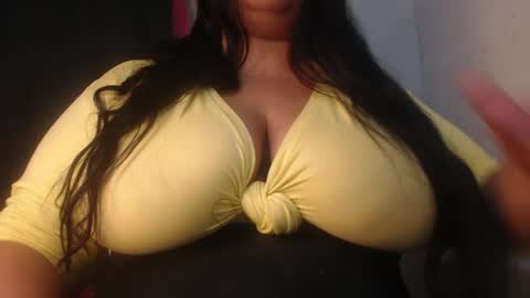 Snapshot of lunaa_milk chatting on April 2026 05:19:01 AM luna online show from April 2026 05:19:01 AM
