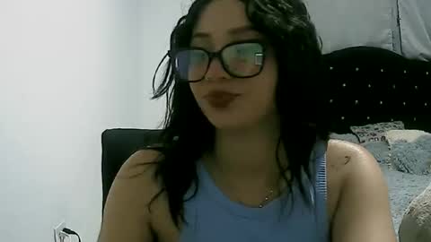 lunaa_sub online show from January 2025 04:09:01 AM