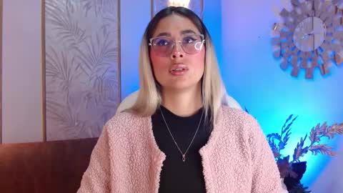 Snapshot of lunaagrey_ chatting on September 2025 03:21:01 AM Luna online show from September 2025 03:21:01 AM