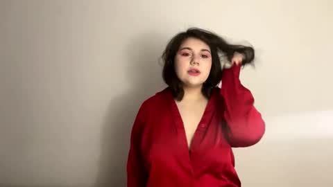 Snapshot of lunablakes chatting on February 2026 08:08:02 AM Luna online show from February 2026 08:08:02 AM