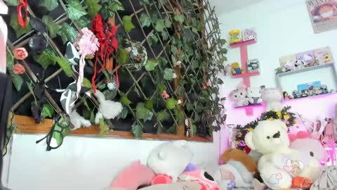 lunacristal_moon online show from February 2025 07:24:02 AM