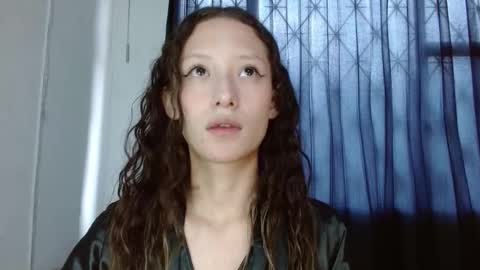 Luna online show from January 2026 03:36:01 PM