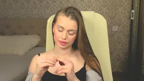 Sophie online show from February 2026 12:05:02 PM