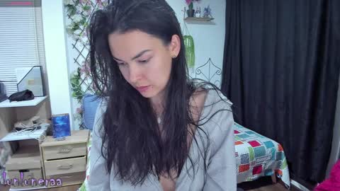 Luna online show from January 2025 02:31:02 AM