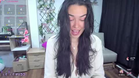 Luna online show from February 2025 03:02:02 AM